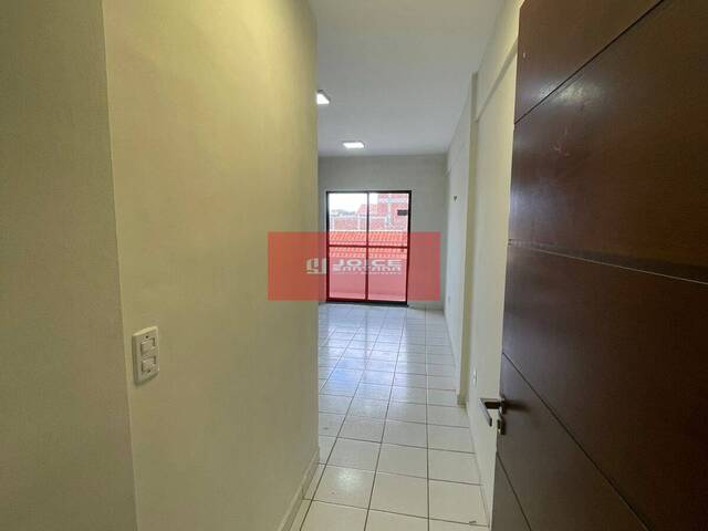 Apartamento para Locação em Mossoró - 2